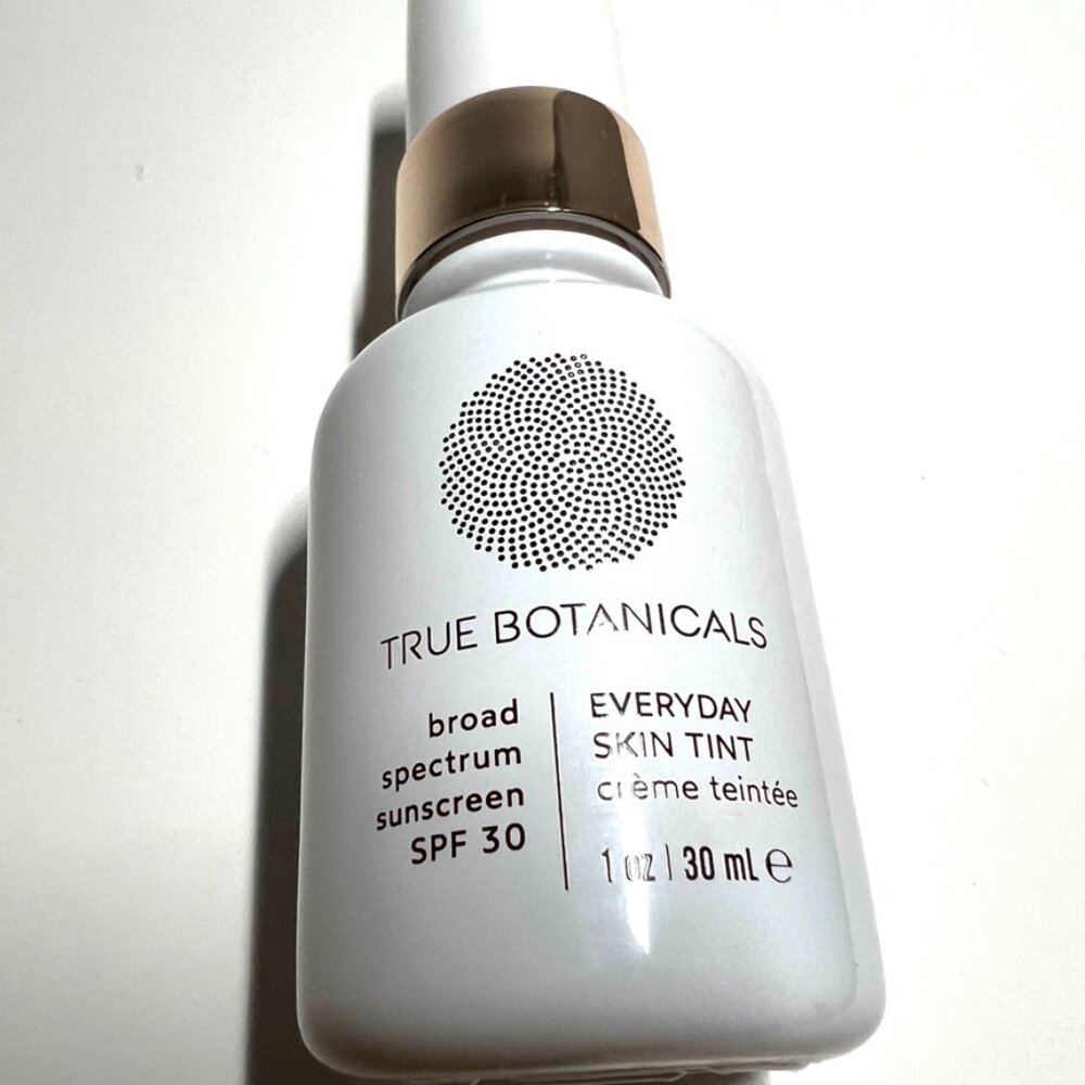 True Botanicals Everyday Skin Tint SPF 30 l #03 l Exp: 04/2025 l 1 oz